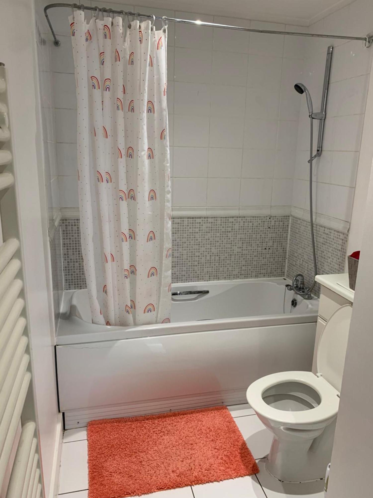 Room In Stratford With Private Bathroom And Parking Λονδίνο Εξωτερικό φωτογραφία